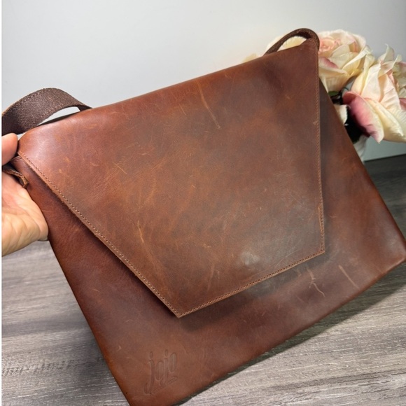 Handmade Leather Envelope Clutch/Shoulder bag STUNNING - Picture 2 of 11